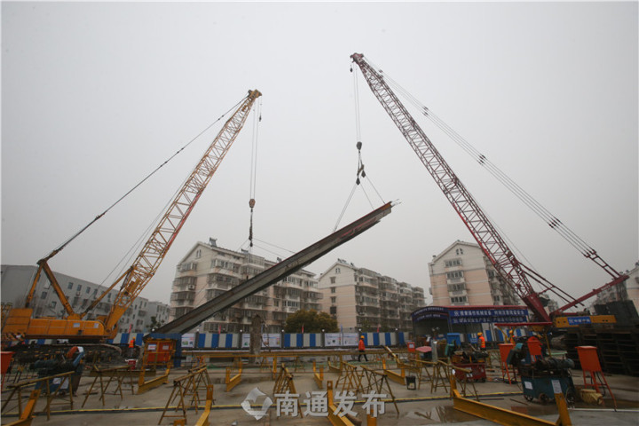 大片丨首幅地连墙钢筋笼吊装成功，南通地铁施工进入实质性阶段_我苏网